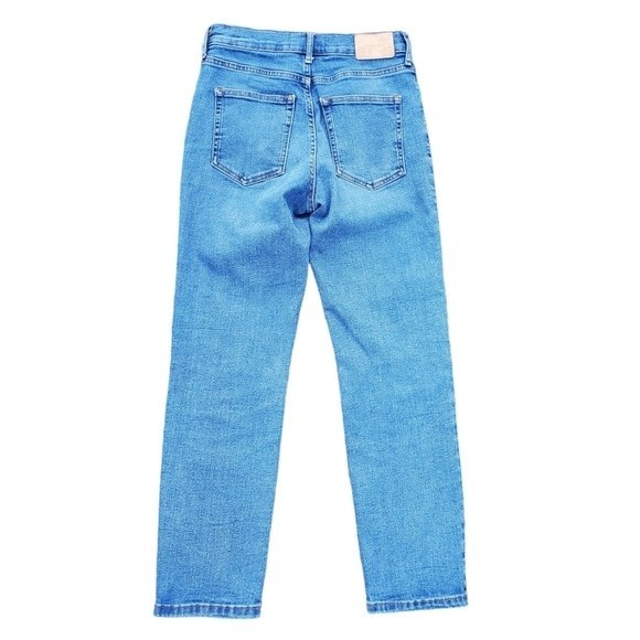 Everlane High-Rise Slim Straight Cigarette Jeans - Picture 9 of 14